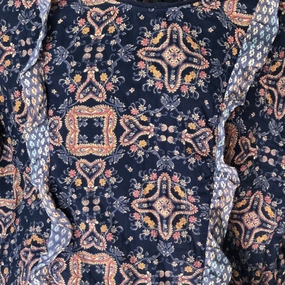 True Craft Floral/Ruffle Sheer Top size Large - Picture 3 of 5